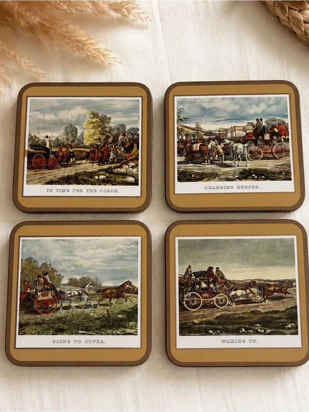 VINTAGE PIMPERNEL COASTERS MOORS STAGECOACH HORSES GOLD BORDER - EUC